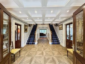 Photo 18- click for photo gallery